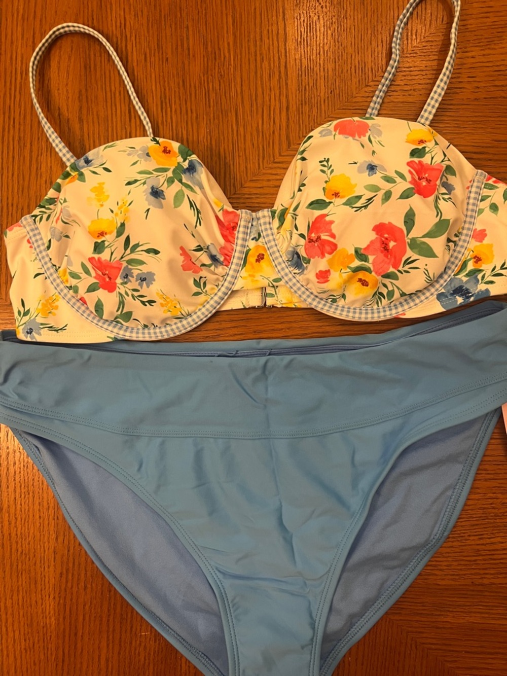 Wild Fable Floral Underwire Bikini Top with Light Blue Bottoms XL B19